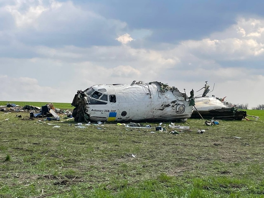 Rozbity An-26 w obwodzie zaporoskim na Ukrainie.