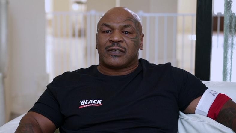 Mike Tyson w kampanii reklamowej "Black".