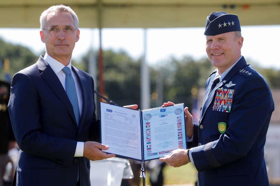 Christopher Cavoli został nowym głównodowodzącym sił zbrojnych NATO w Europie. Źródło: EPA/STEPHANIE LECOCQ