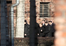 Wizyta Angeli Merkel w Auschwitz-Birkenau, fot. PAP/Adrzej Grygiel