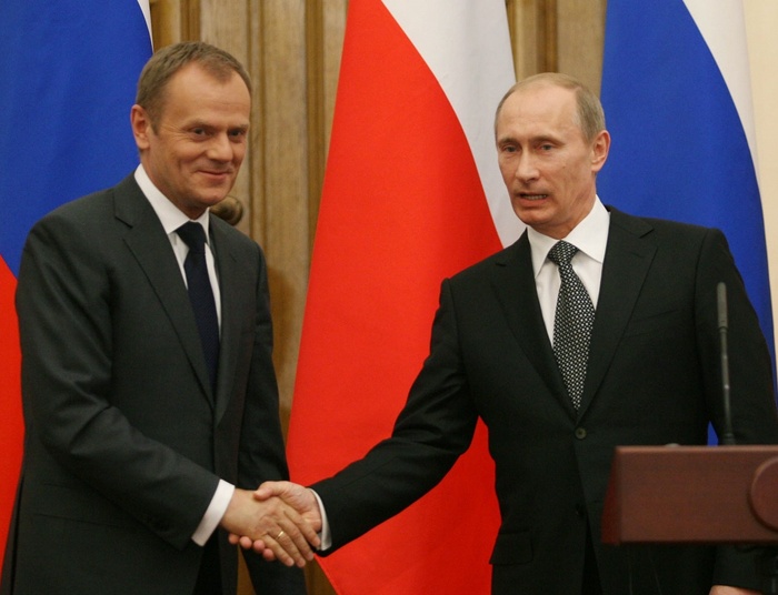 Tusku,  ☆☆☆    ☆☆     ☆☆☆