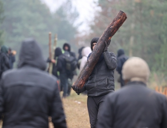 Uchodźcy w oczach widzów przybierają postać gwałciciela Krasuli ze zdjęcia