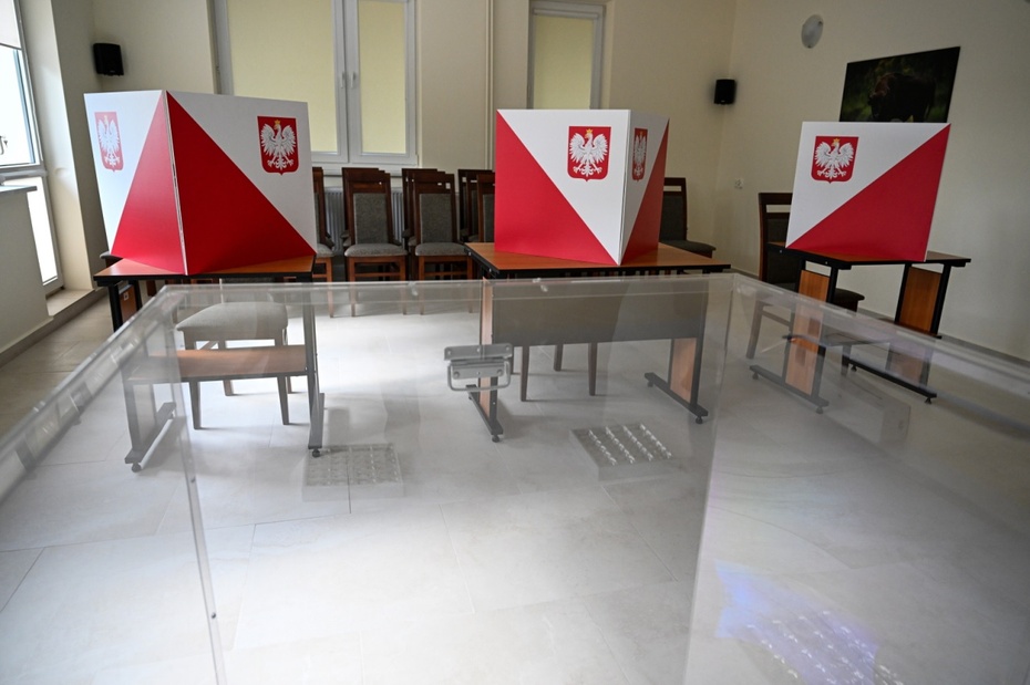 Wynik referendum jest wiążący, jeżeli wzięła w nim udział więcej niż połowa uprawnionych do głosowania. Fot. PAP/Darek Delmanowicz
