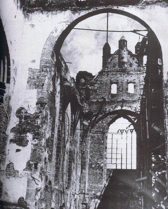 tak wyglądał kościół po spaleniu