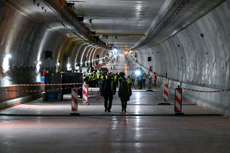 Budowa tunelu pod Świną. Źródło: PAP/Marcin Bielecki