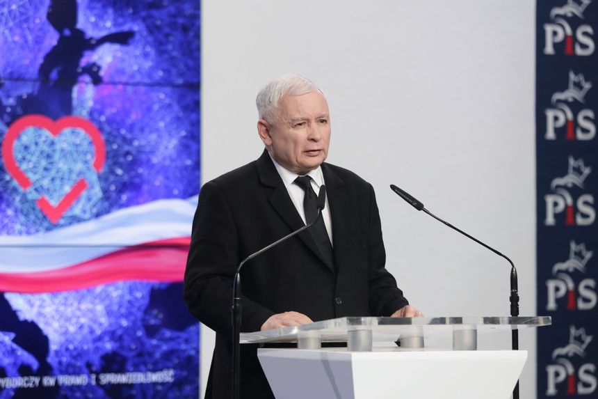 Jarosław Kaczyński podczas konferencji prasowej. fot.PAP/Wojciech Olkuśnik