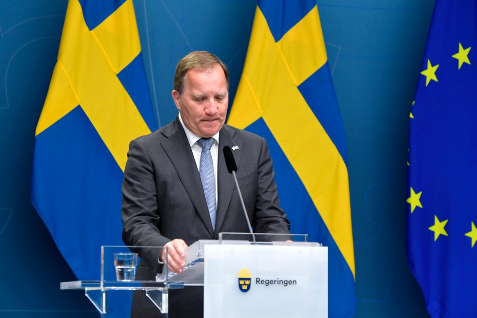 Premier Stefan Loefven przeszedł do historii politycznej Szwecji. Fot. PAP/EPA