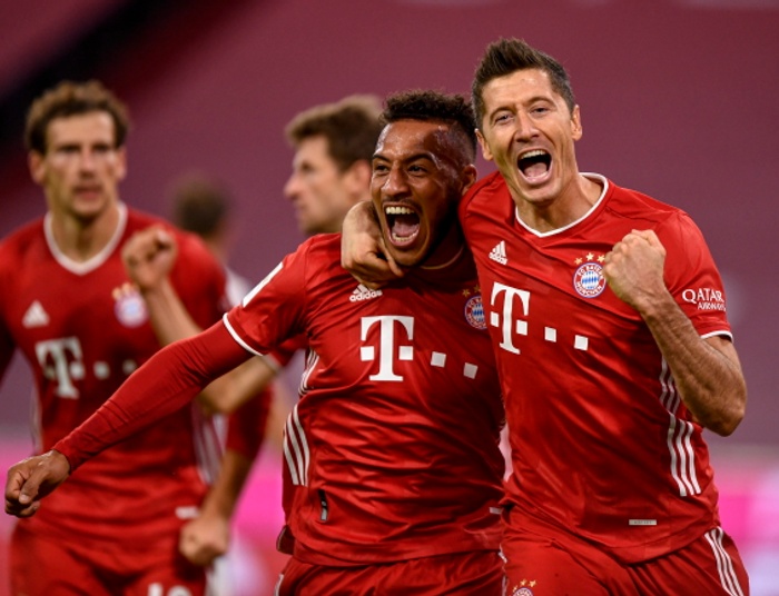 Liga niemiecka - cztery gole Lewandowskiego, wygrana Bayernu z Herthą