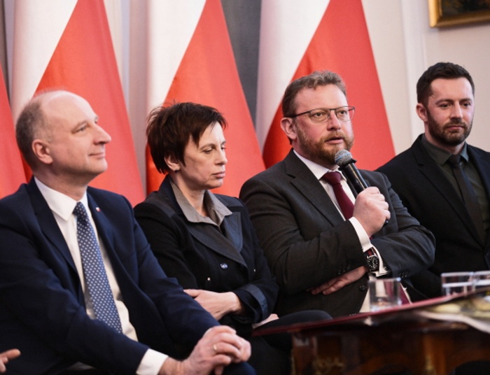 PiS nie da miliardów na onkologię. Chodzi o zemstę na elitach