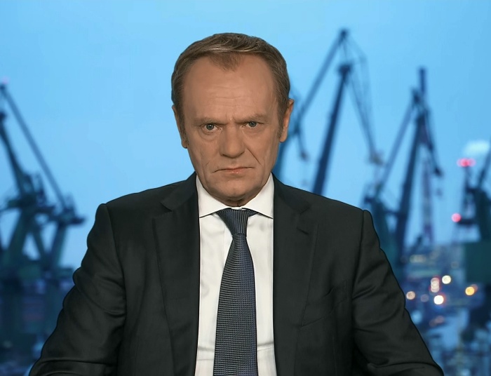 Uciekł do Brukseli,żeby „odciąć się od tego syfu,zostać dużym misiem”, teraz musiał wrócić