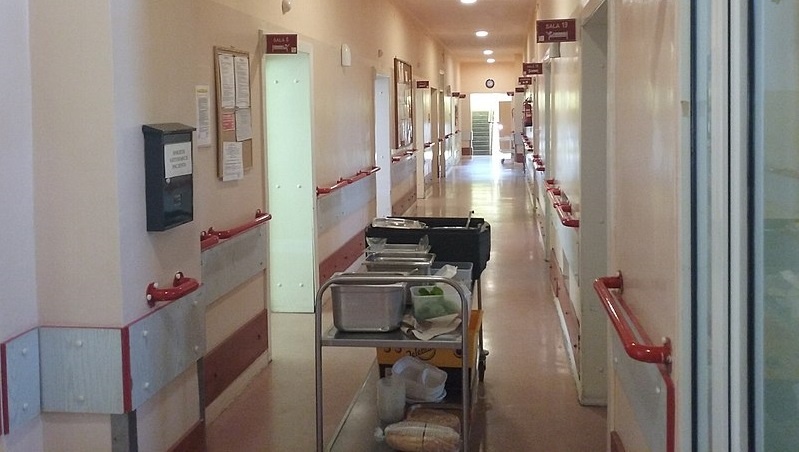 Szpital przy ul. Niskiej w Tomaszowie Mazowieckim, zdj.: WrS.tm.pl, CC BY-SA 4.0