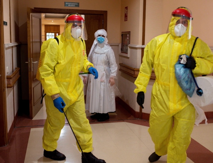 Czy lekarz może odwołać wybory? Granice medycznej ingerencji w społeczeństwie.