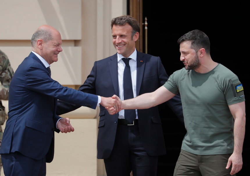 Olaf Scholz, Emmanuel Macron i Wołodymyr Zełenski w Kijowie. Fot. PAP/EPA