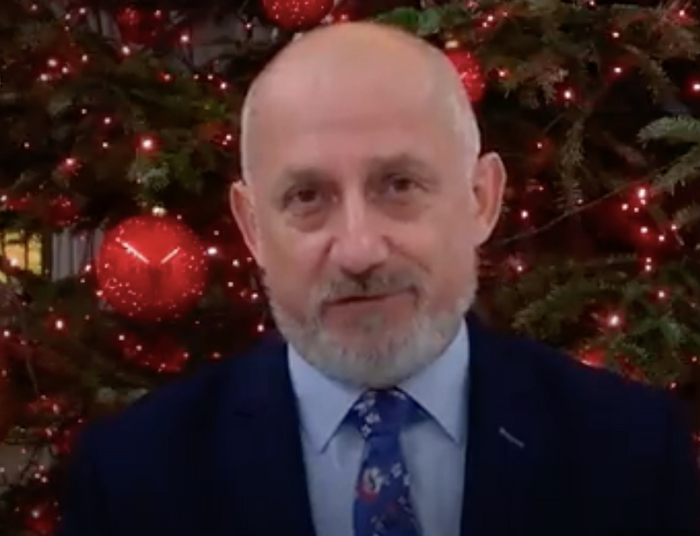 Sławomir Neumann znów odpalił. Życzenia z ośmioma gwiazdkami