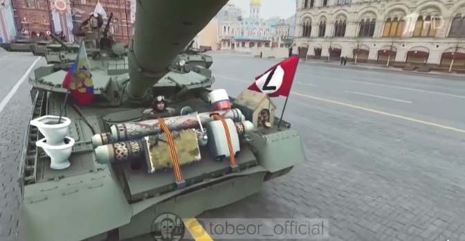 Czołg rosyjskiego najeźdźcy z łupami wojennymi, fot. kadr z filmiku tobeor_official