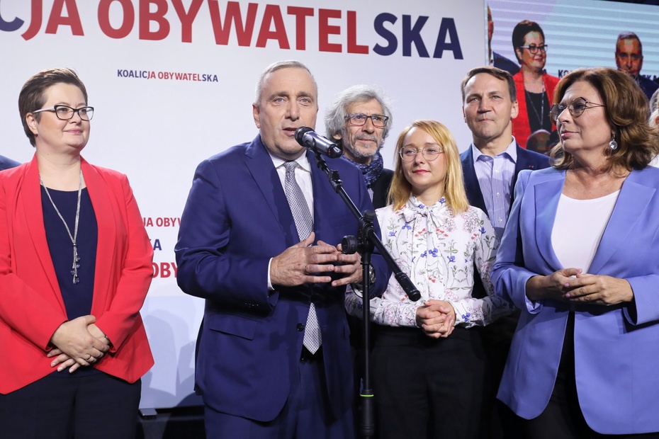 Koalicja Obywatelska zdecydowanie przegrała z PiS. Fot. PAP/Paweł Supernak