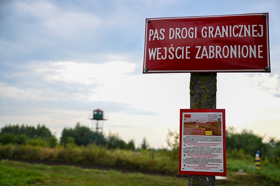 na zdjęciu: Polsko-ukraińska granica w rejonie miejscowości Sierakośce. fot. PAP/Darek Delmanowicz