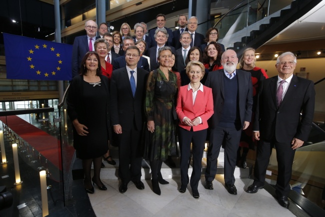Członkowie Parlamentu Europejskiego. fot. PAP/EPA