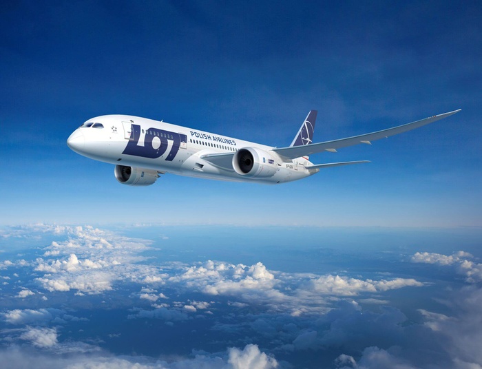 LOT chce przejąc niemieckie linie Condor, a jeszcze parę lat temu miał upaść