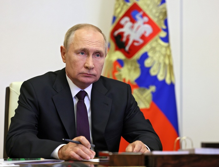 Setki milionów dolarów dla polityków w ponad 20 państwach. Tak Rosja kupuje poparcie