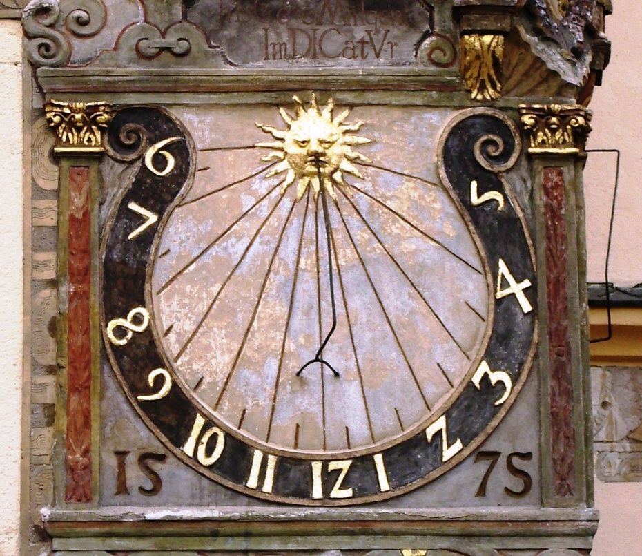 Zegar słoneczny w Otmuchowie, fot. M. Sikorski