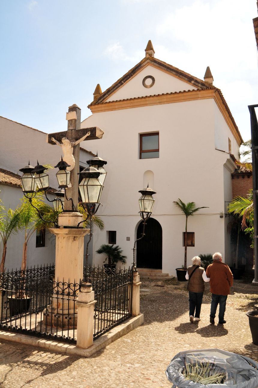 Cristo de los Faroles na Placu Kapucynów w Kordobie / Pueblo Espanyol /