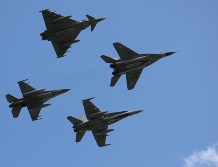 Myśliwce NATO coraz częściej eskortują rosyjskie samoloty