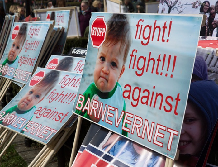 Barnevernet i Piątek za 35...