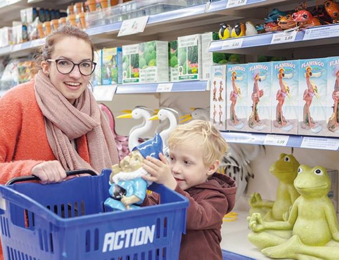 Sieć sklepów oskarżona o segregację sanitarną. Kazali niezaszczepionym nosić opaski