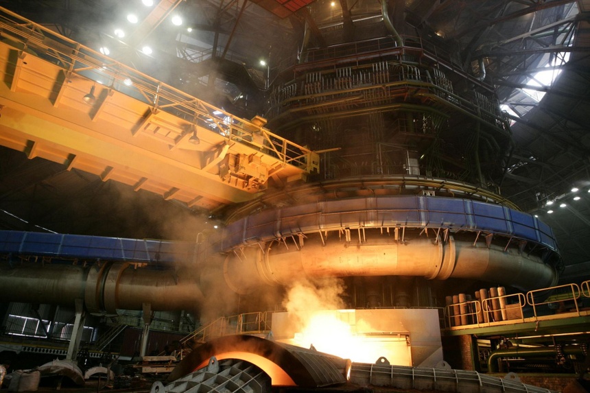 Ceny energii biją w przemysł. ArcelorMittal wygasza wielki piec