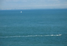 Wybrześe Anglii widziane z klifu w okolicach Calais. Zdjęcie: Alpejski