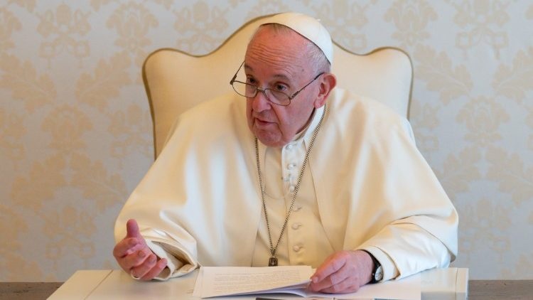 Papież ujawnił, że podpisał list o swej rezygnacji w razie, gdyby nie mógł pełnić posługi. Fot. Vatican News