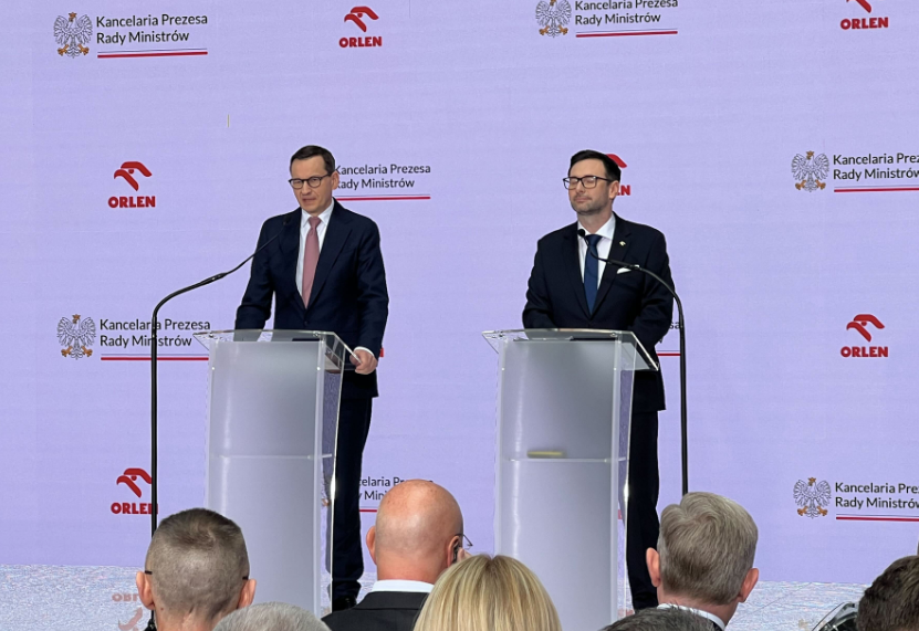 (Premier Mateusz Morawiecki i prezes PKN Orlen Daniel Obajtek. Fot. Salon24)