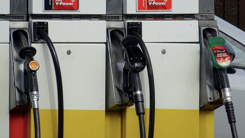 Ceny paliw powinny się obniżyć w nadchodzącym tygodniu. fot. CC0