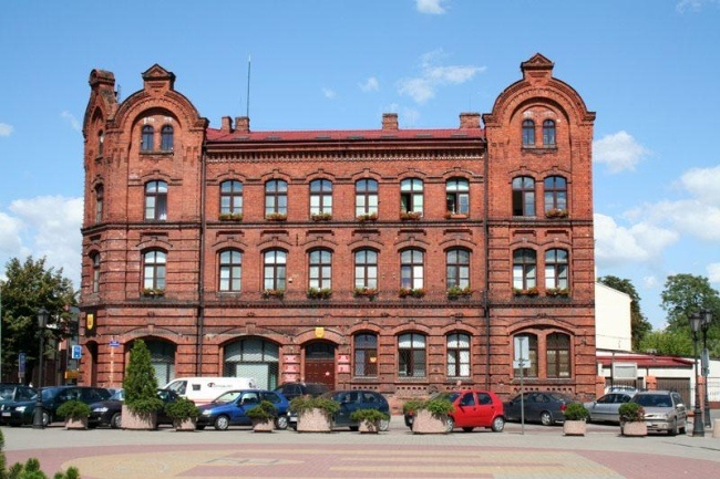 Budynek magistratu w Żyrardowie, fot. zyrardow.pl