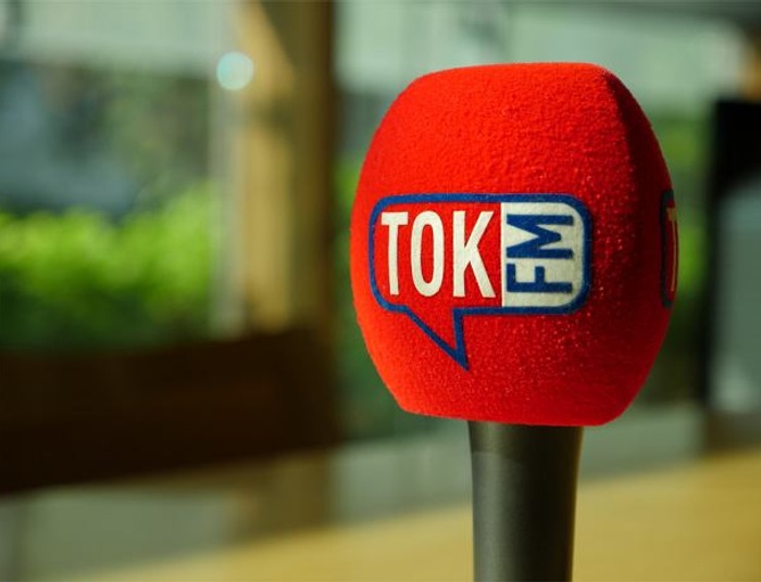 Tuskomania w TOK FM. Symetryści won, demokracja też