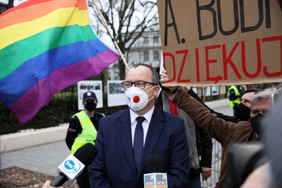 Sąd uwzględnił wniosek RPO i wstrzymał przejęcie Polska Press. fot. PAP/Leszek Szymański