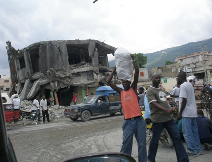 Z pomocą dla Haiti po trzęsieniu ziemi