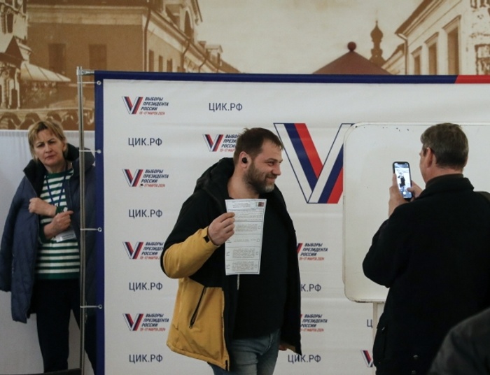 Wybory prezydenckie w Rosji. "Głos na Putina stanie się głosem za wojną"