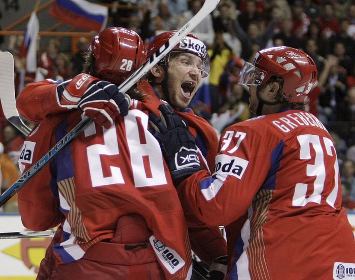 Wayne Gretzky pobity! Na szczęście przeżył…