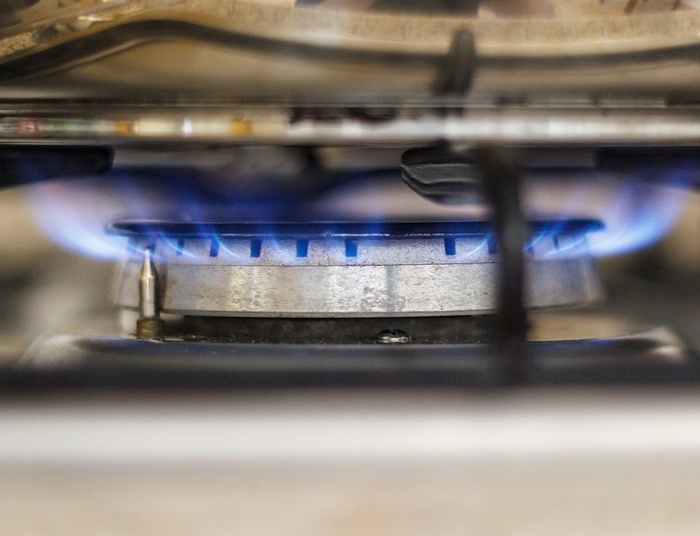 Sukces Polski w sprawie maksymalnych cen gazu importowanego do UE i wsparcia dla Ukrainy