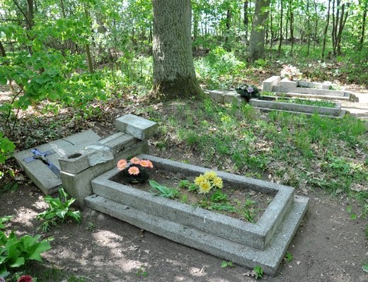 Cmentarz mazurski w Płośnicy.