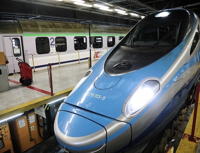 Kongres 590: PKP Intercity o CPK i flocie najszybszych pociągów
