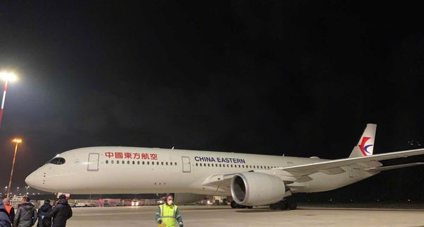 Samolot z Wuhan wylądowł na rzymskim Fiumicino.