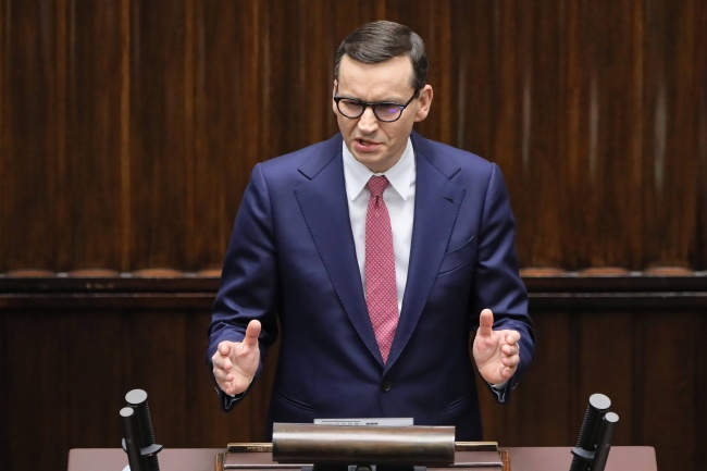 Premier Mateusz Morawiecki na sali obrad Sejmu w Warszawie. Fot. PAP/Paweł Supernak