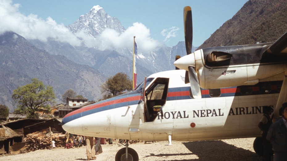 W Nepalu na trasie lotniczej Pokhara-Jomsom zaginął zamolot. Na pokładzie były 22 osoby. (fot. Flickr/daves_archive1)