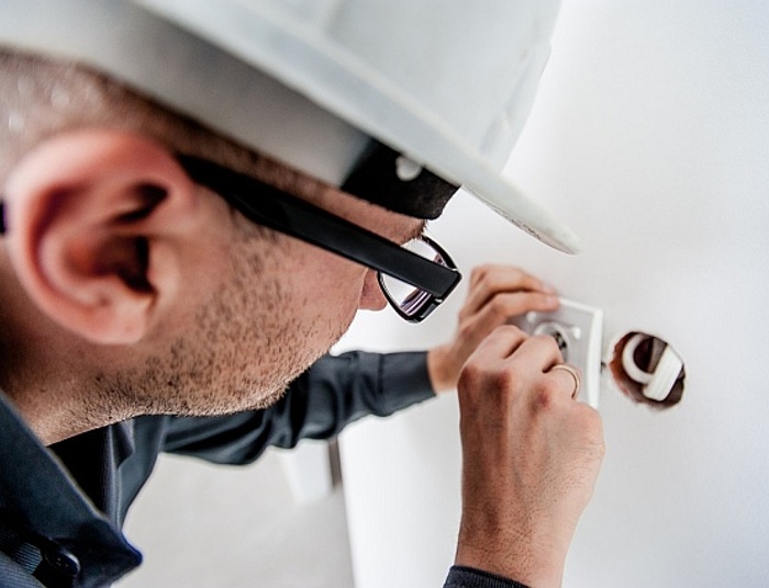 "Złota rączka dla seniora" - bezpłatna pomoc w domowych naprawach