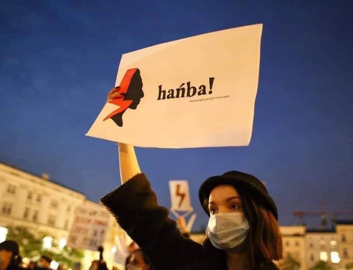 Powietrze miejskie czyni wściekłym, czyli dym w kościołach.