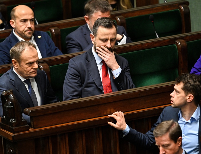 Ten sondaż musi martwić rząd i Tuska