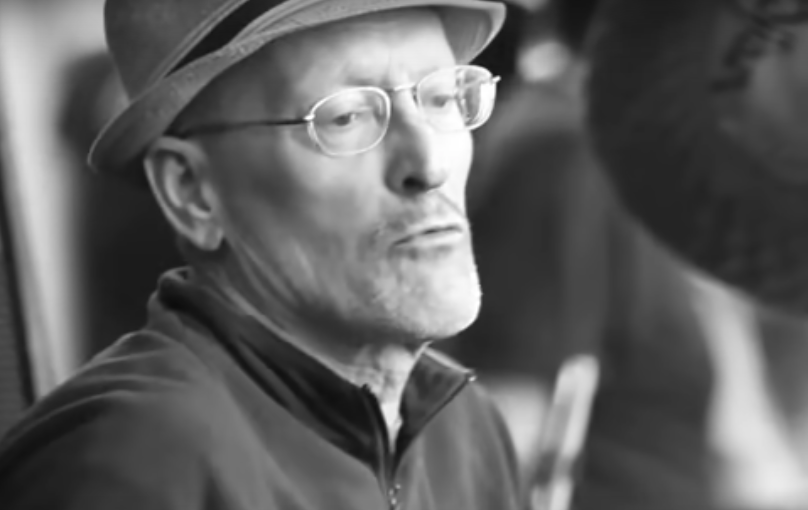 W poniedziałek nad ranem, w wieku 66 lat zmarł perkusista Piotr Szkudelski. Źródło: YouTube/Agencja Muzyczna Polskiego Radia